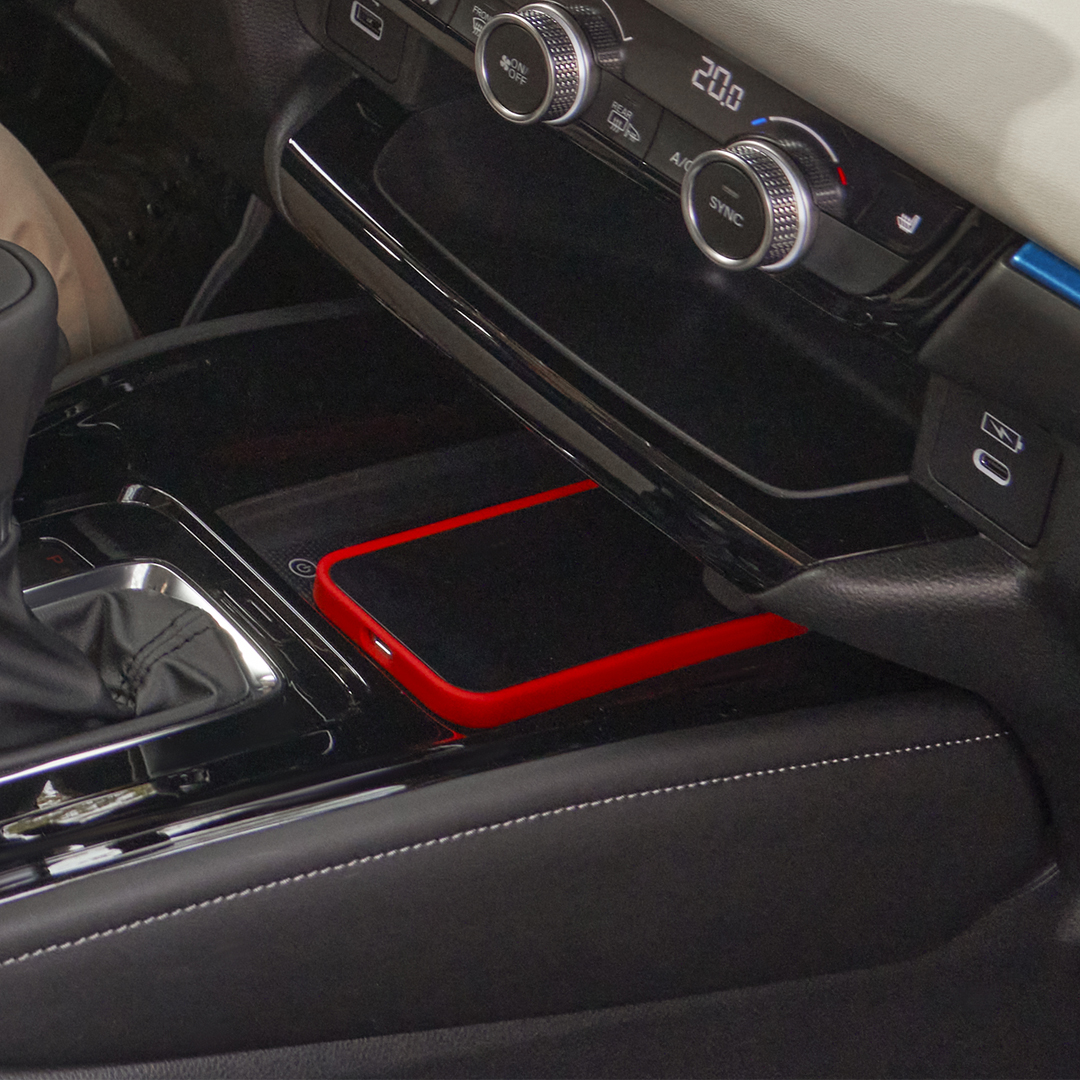 Priestor vodiča a spolujazdca v interiéri.