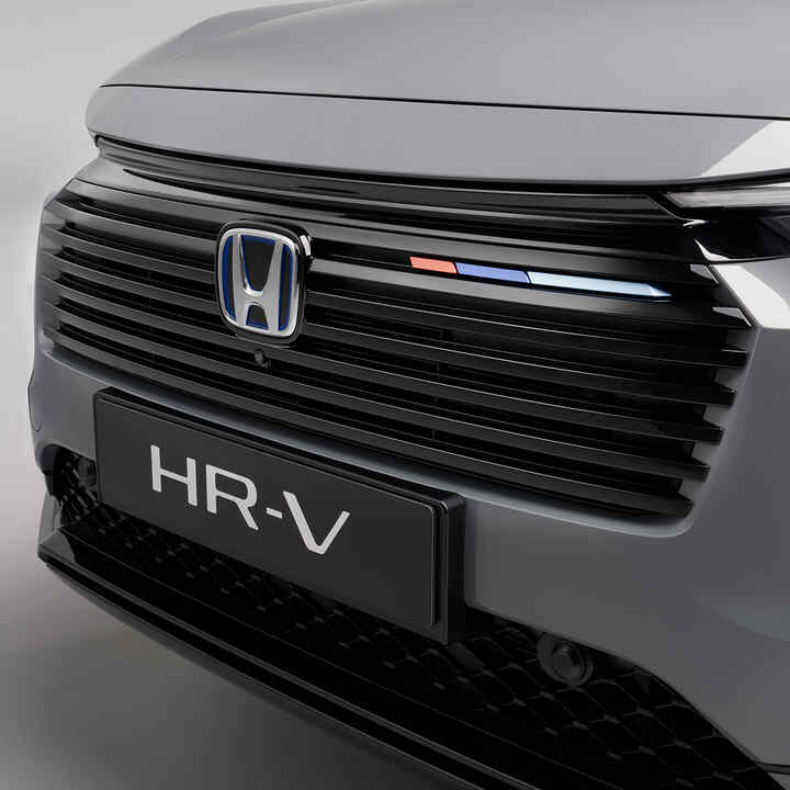 Honda HR-V – predná mriežka chladiča