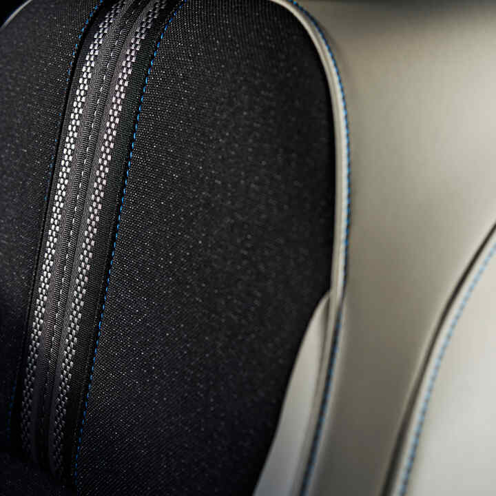 Detailný záber na prešívanie sedadla modelu HR-V. 