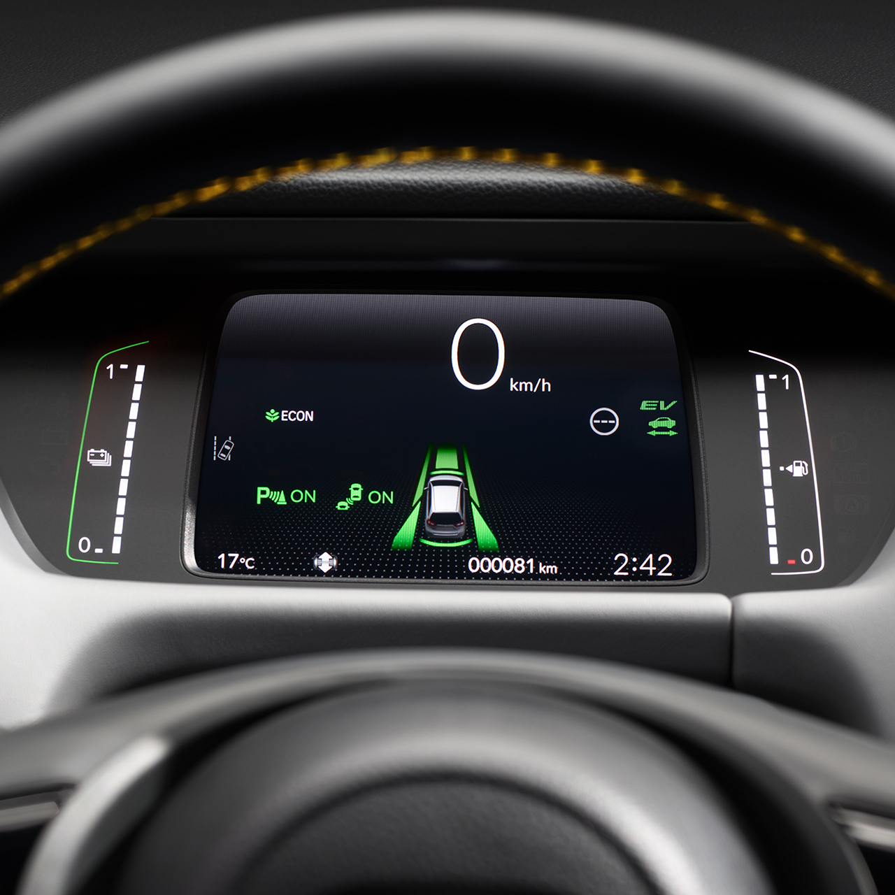 Detail digitálneho displeja Honda Jazz. 