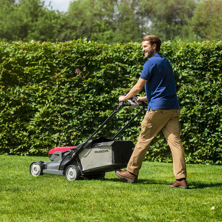Kosačka Honda Cordless HRX