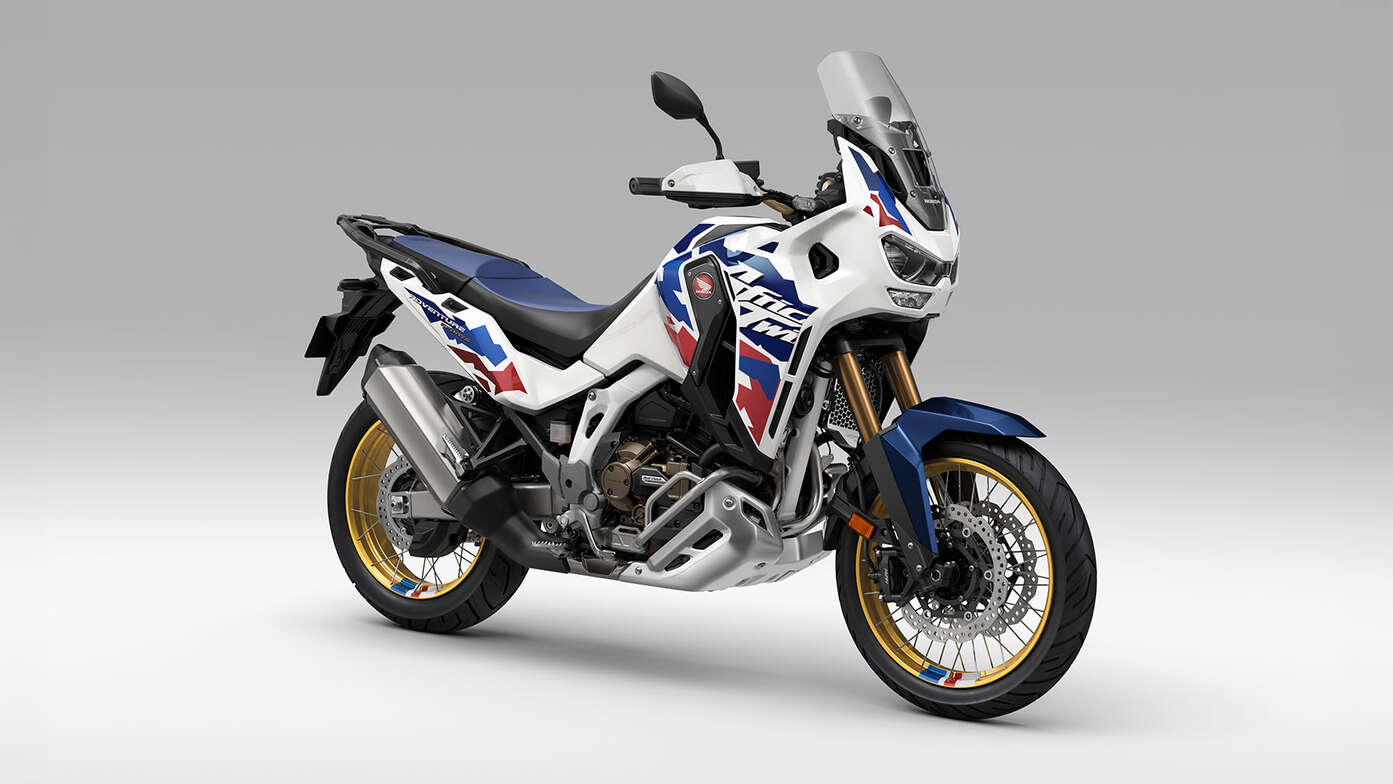 Model CRF1100 Africa Twin Adventure Sports s balíkom príslušenstva Rally Pack.