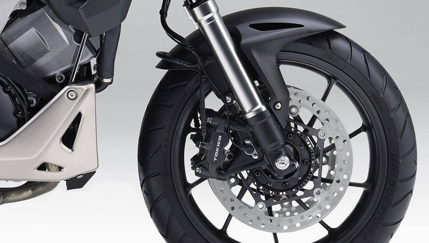 Detailný pohľad na koleso modelu Crossrunner.