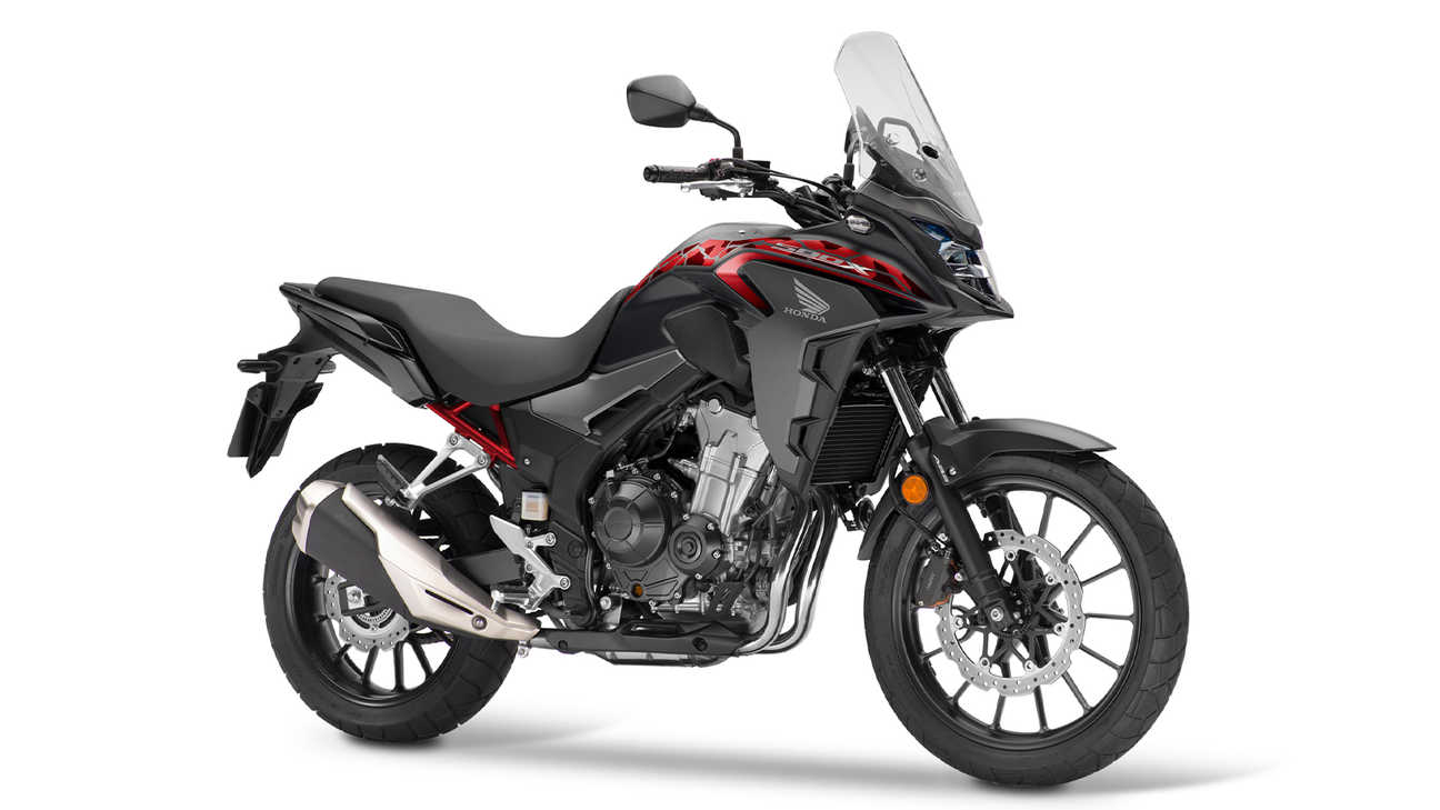CB500X, z pravej strany, štúdiový záber