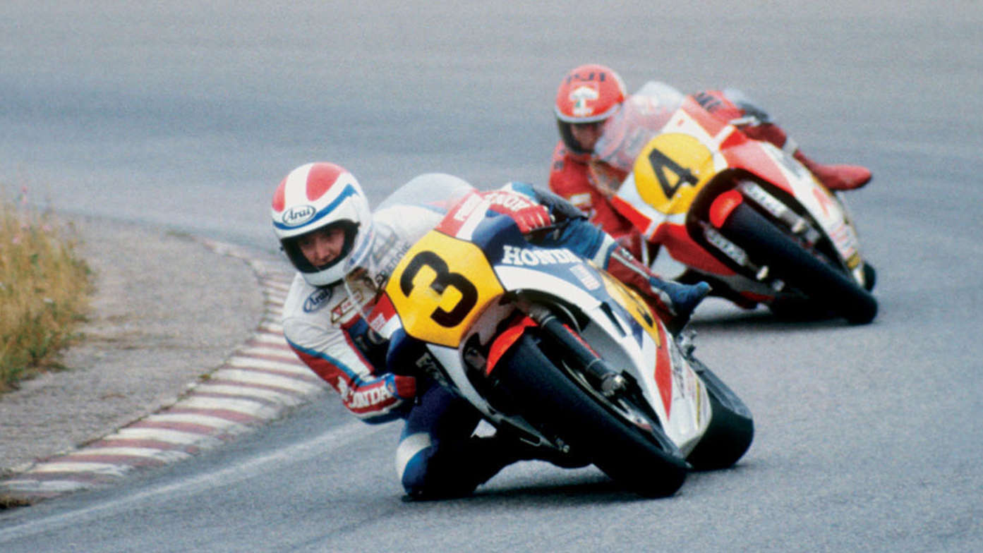 Dvaja pretekári MotoGP – Freddie Spencer a Kenny Roberts.