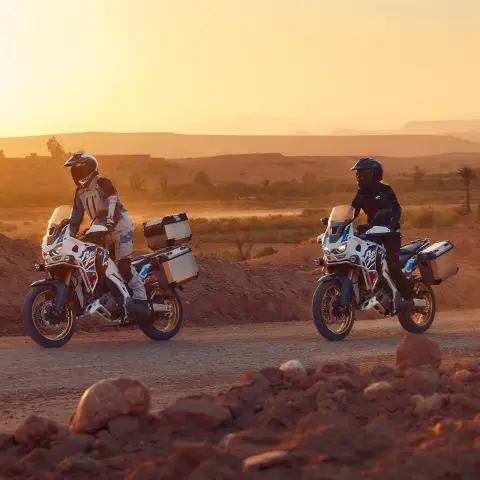 Prilba Kabuto CBR500R na rok 2025