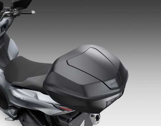 Honda PCX125 – INTELIGENTNÝ HORNÝ KUFOR S OBJEMOM 35 L