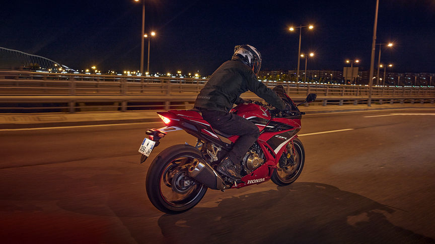 CBR500R – Naše najmenšie superšportové stroje