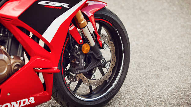 CBR500R Nová 41 mm obrátená vidlica SFF-BP