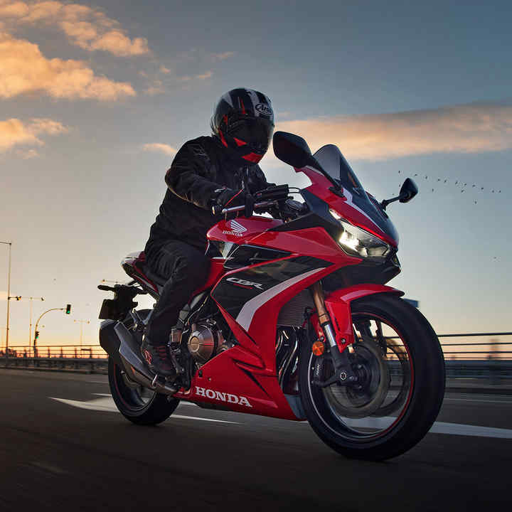 CBR500R – IDEME VPRED