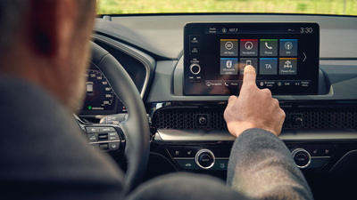 9-palcov&yacute; infotainment Honda CONNECT